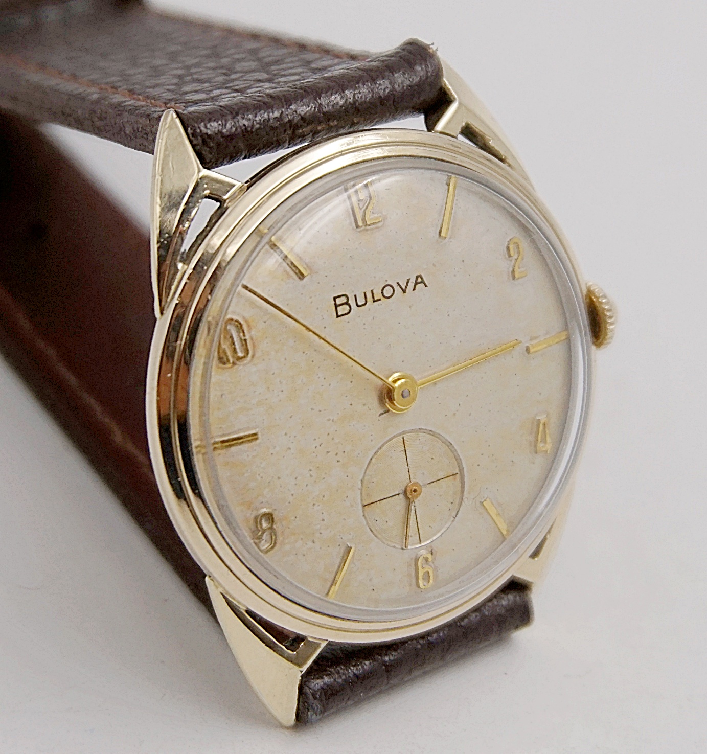 นาฬิกาเก่า BULOVA ไขลาน