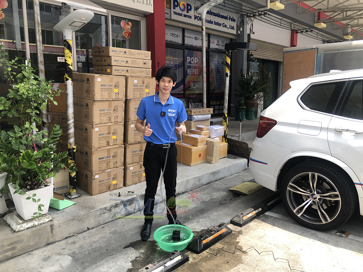 น้ำพุพลังเเสงอาทิตย์ (รุ่น เเผงเเยก) -ไซส์เล็ก (ขนาดแผงโซล่าเซลล์)