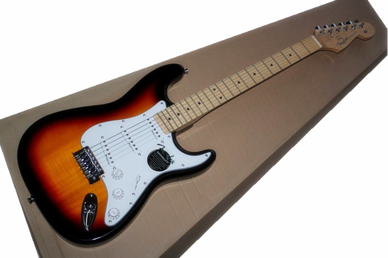 fenderStyle startrocaster มีหลายสีให้เลือก ดูตัวอย่างด้านใน