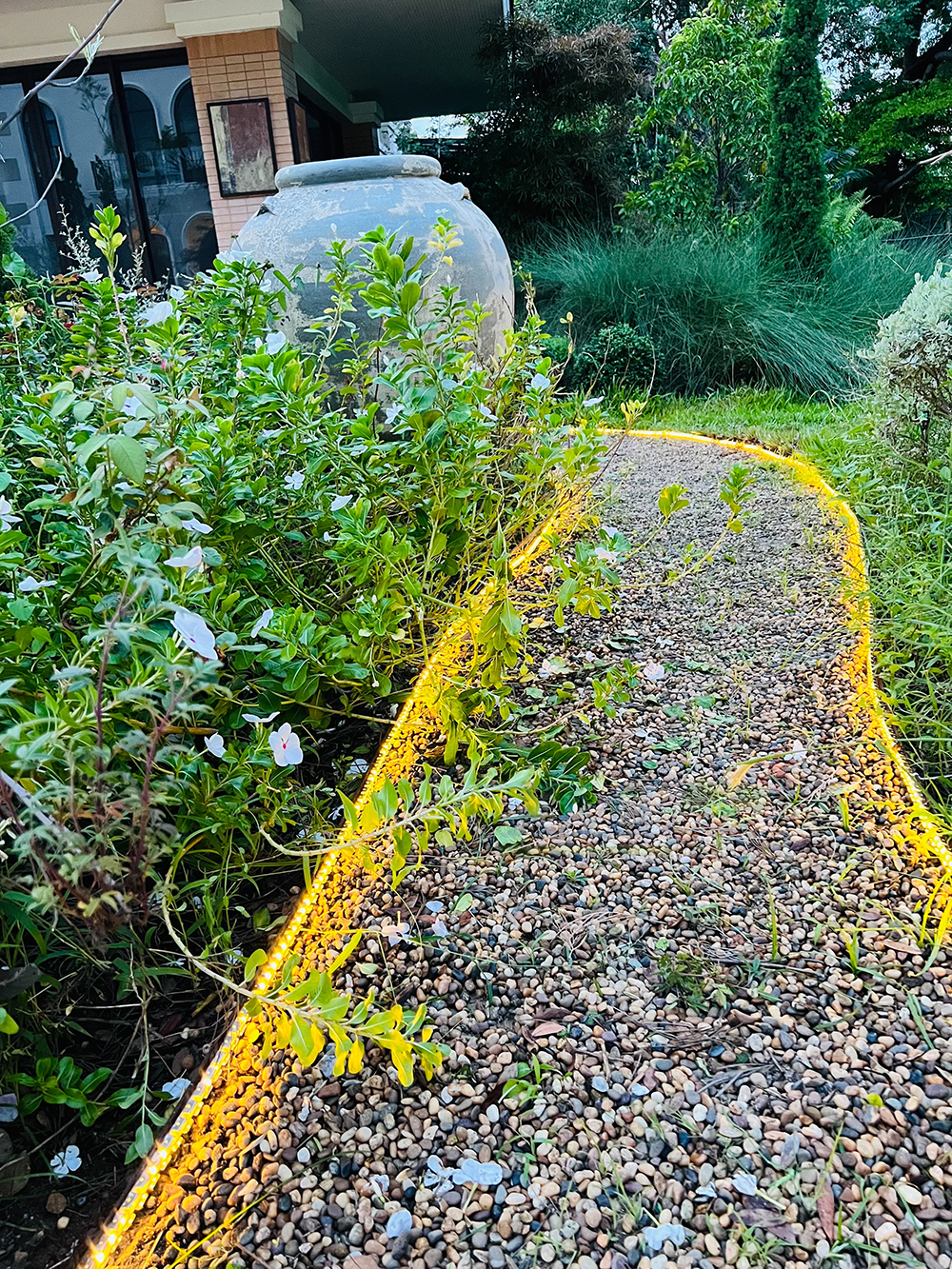 ไฟเส้นโซล่าเซลล์ รุ่น MD-SOLAR-SL10M / 20M / 30M / 50M (แสงเหลืองวอมไวท์)