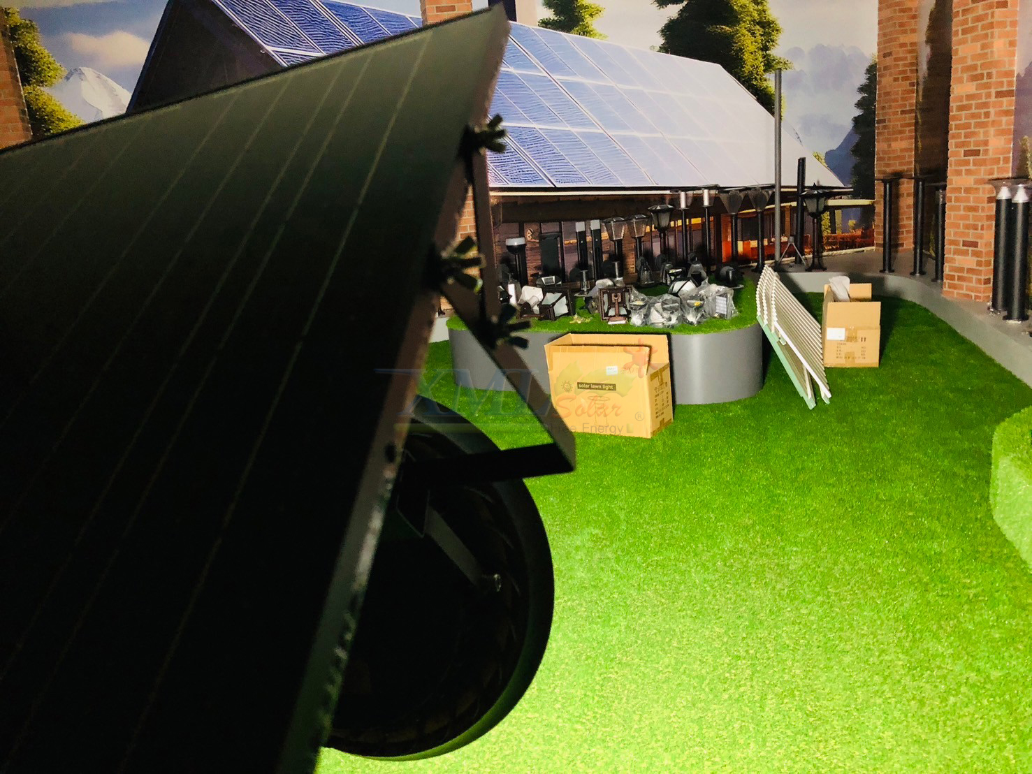 โคมไฟถนนโซล่าเซลล์ รุ่น MD-SLT88-400W-DMax (แสง : ขาว)