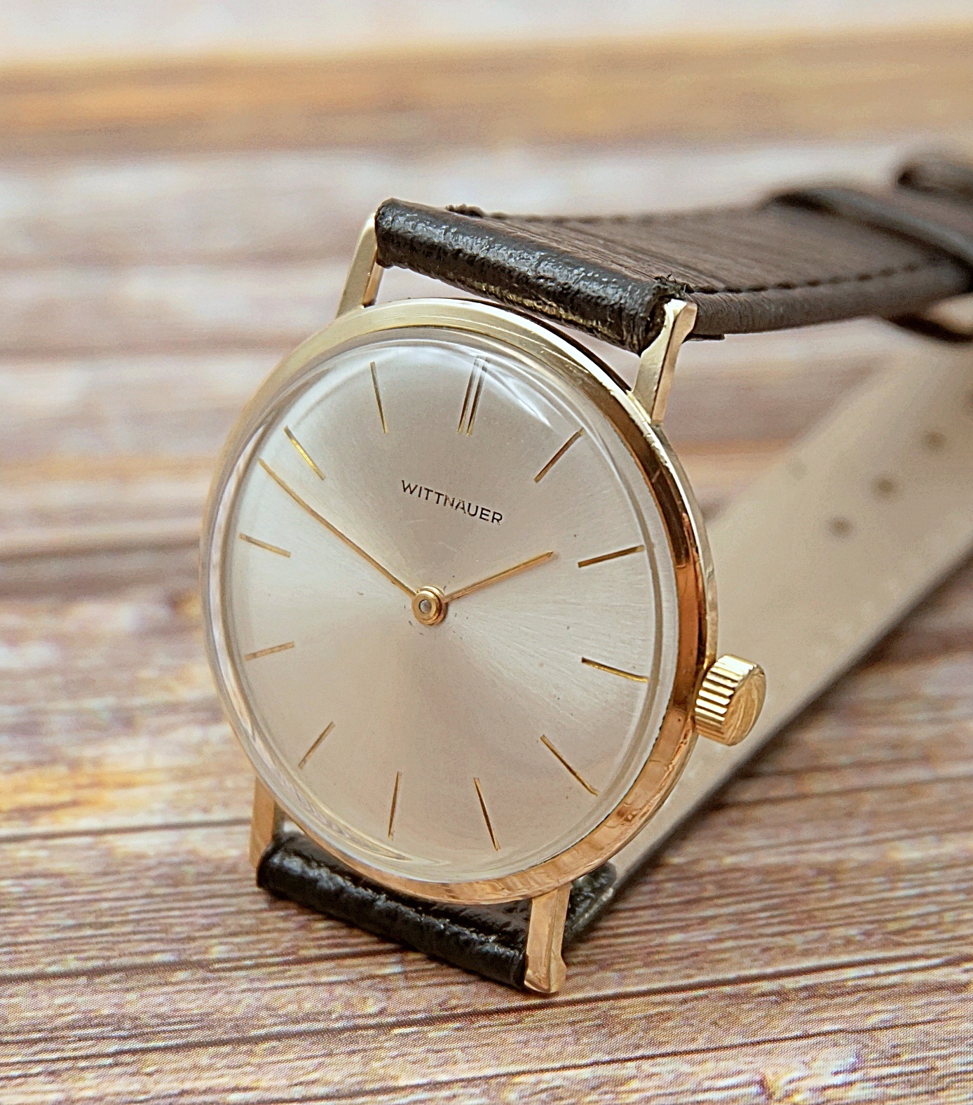 นาฬิกาเก่า WITTNAUER BY LONGINES ไขลาน