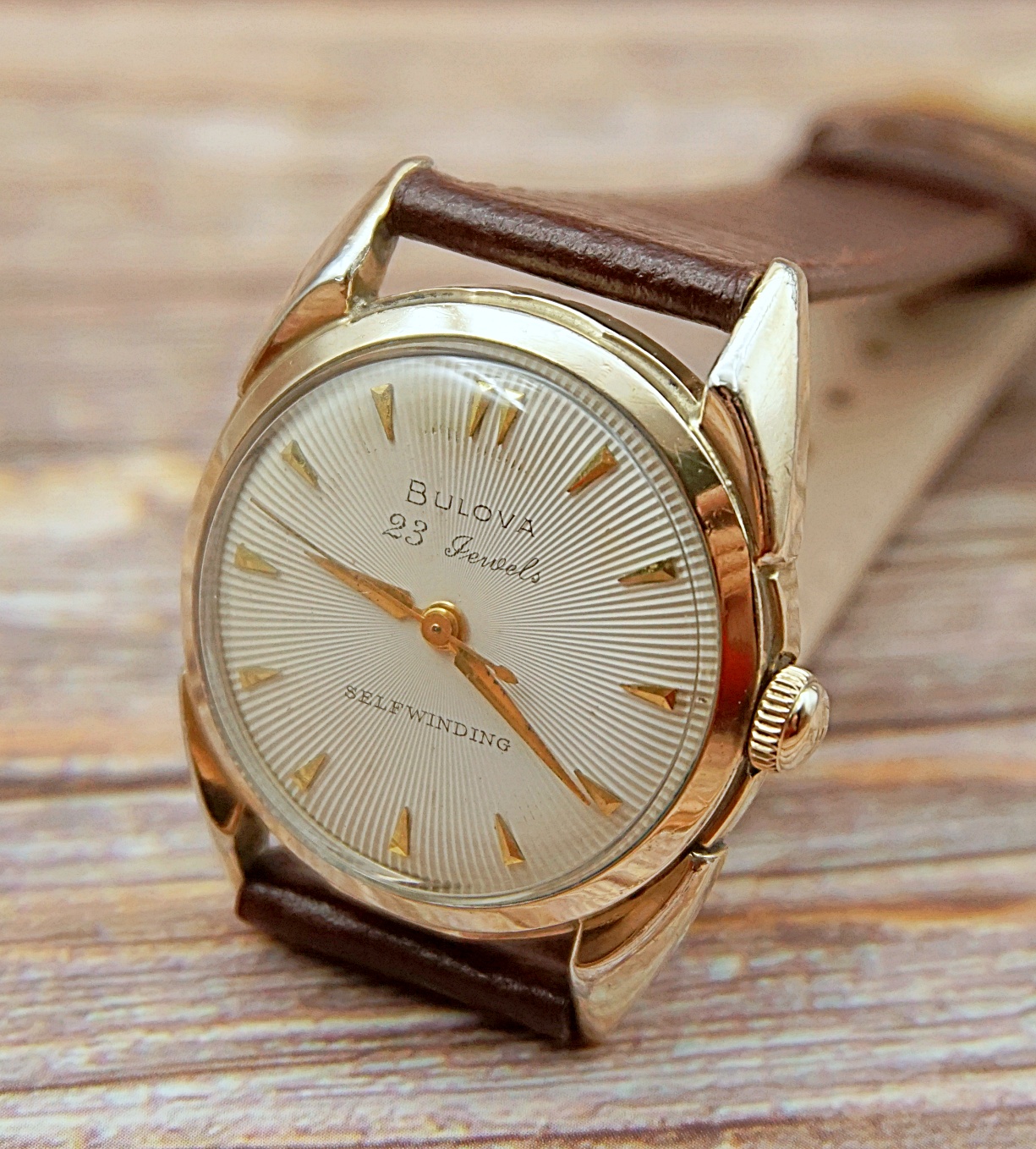 นาฬิกาเก่า BULOVA ออโตเมติก