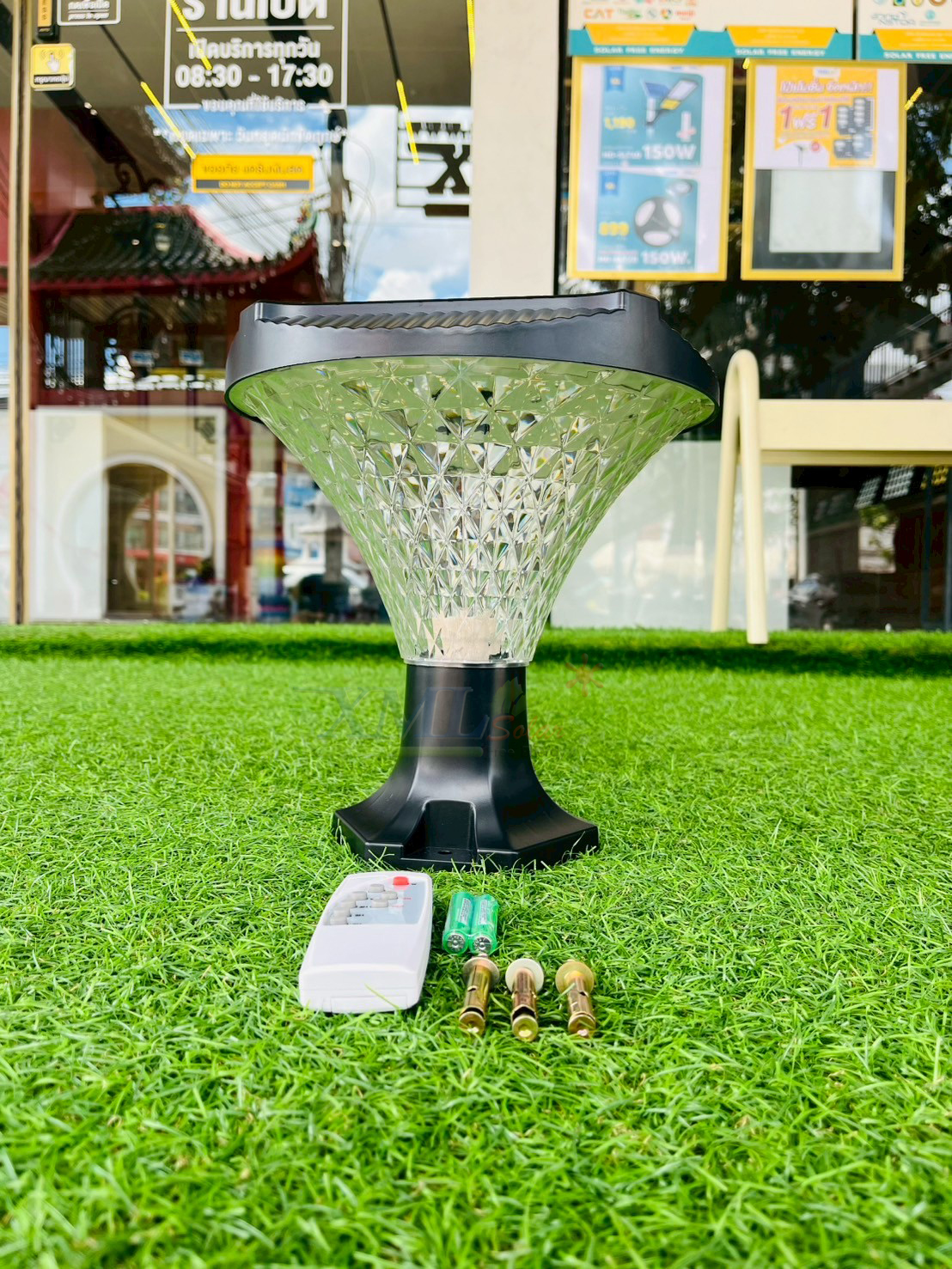 โคมไฟหัวเสาโซล่าเซลล์ รุ่น JD-X29 (เปิดได้ 3 แสง)