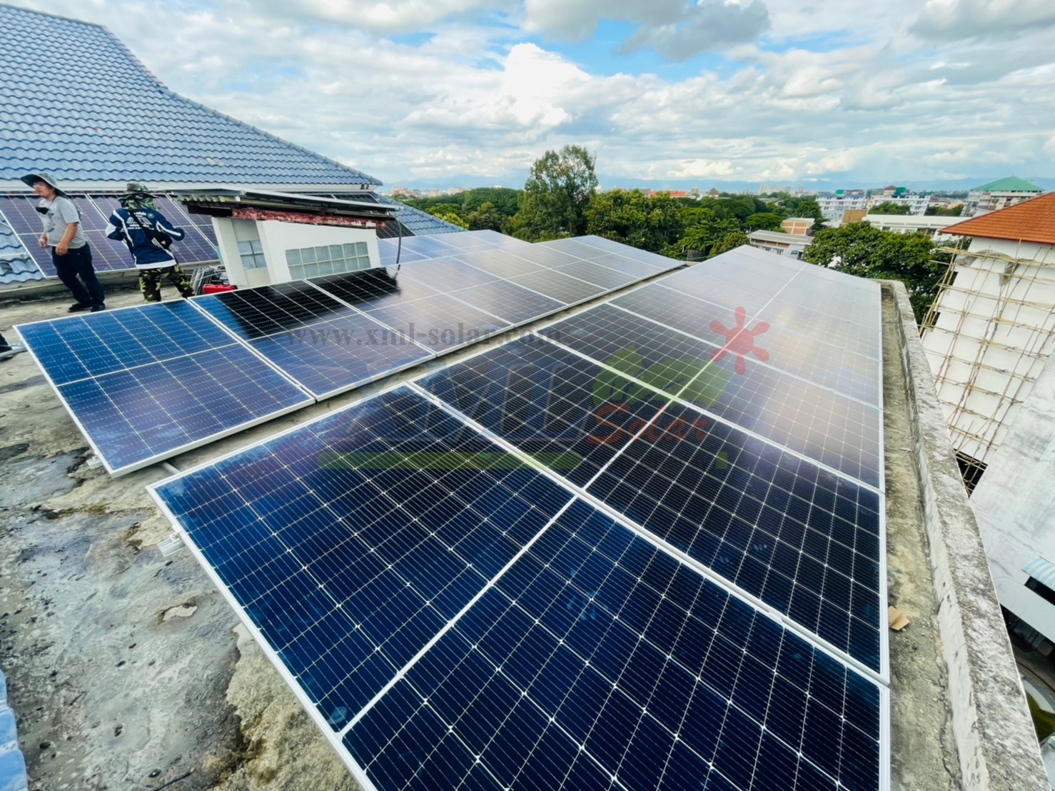 ระบบโซล่าเซลล์ติดหลังคา (Solar Rooftop) ขนาด 5 KW (ON-GRID) Three Phase พร้อมติดตั้ง