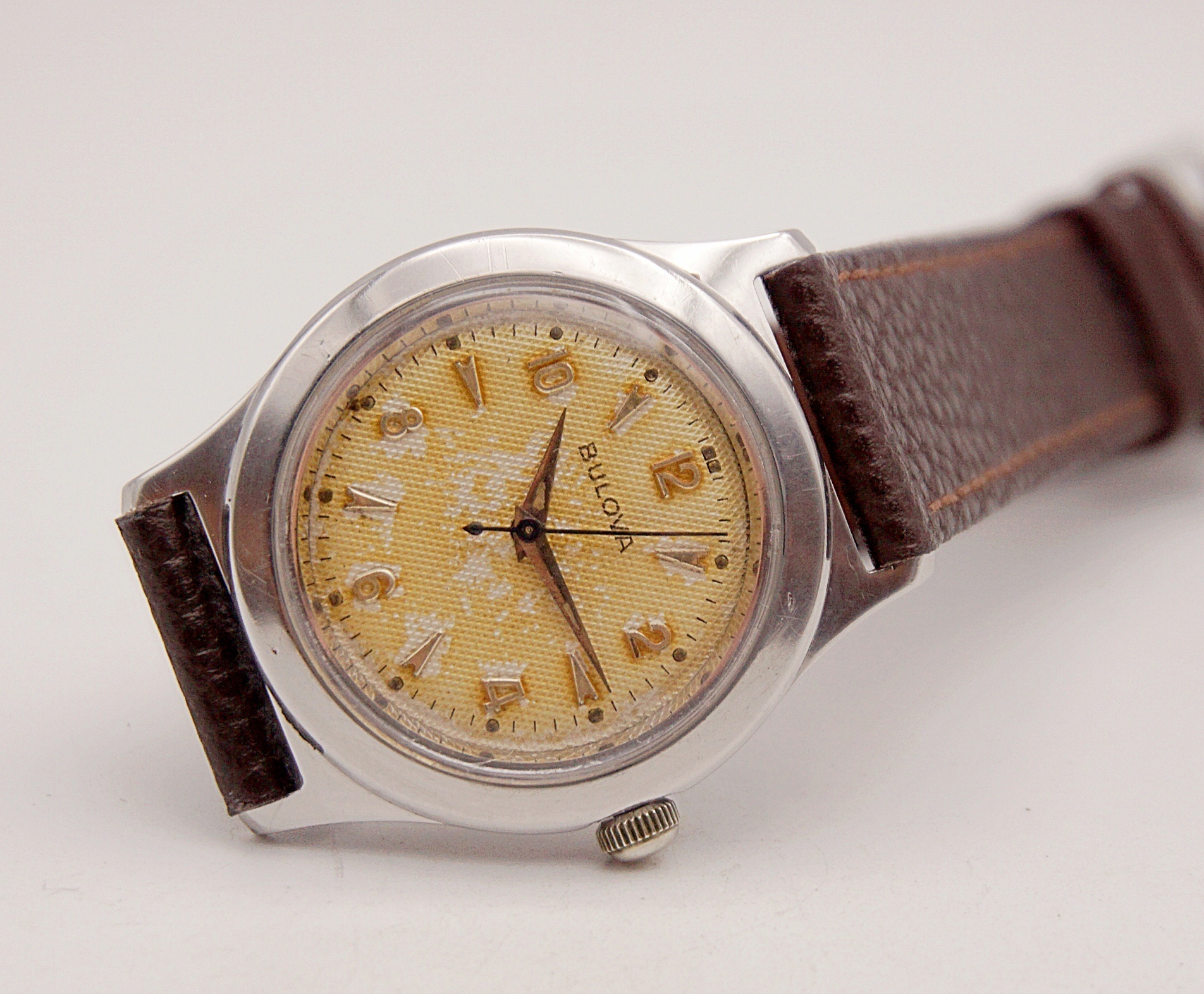 นาฬิกาเก่า BULOVA ไขลาน