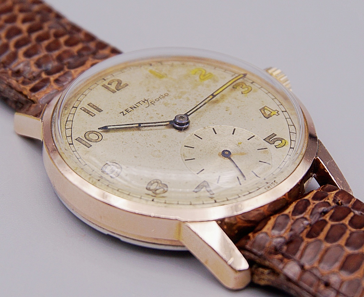 นาฬิกาเก่า ZENITH ไขลานสองเข็มครึ่ง