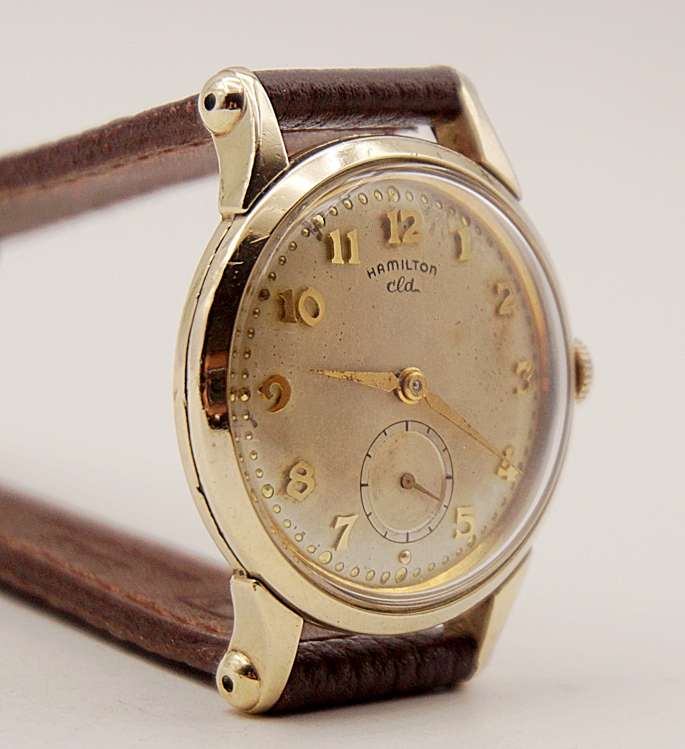 นาฬิกาเก่า HAMILTON ไขลานสองเข็มครึ่ง