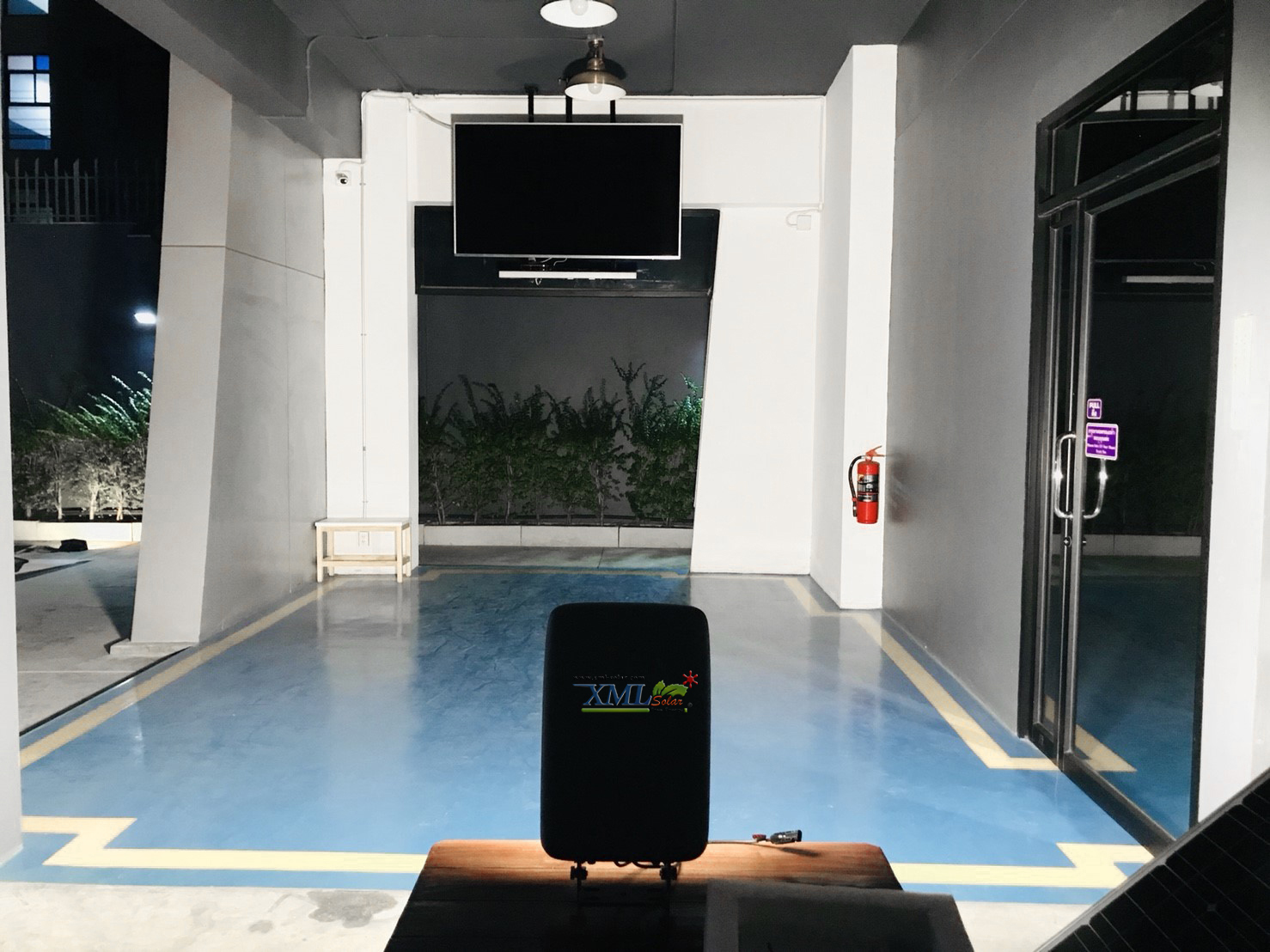 ไฟสปอตไลท์โซล่าเซลล์ 6800 Lumens. ไซต์ใหญ่ (เเสง : ขาว)