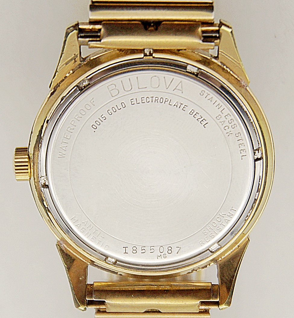 นาฬิกาเก่า BULOVA ไขลาน