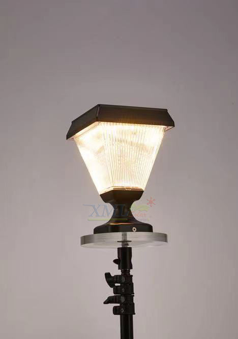 โคมไฟหัวเสาโซล่าเซลล์ รุ่น TZ-3661 (เปิดได้ 2 แสง)
