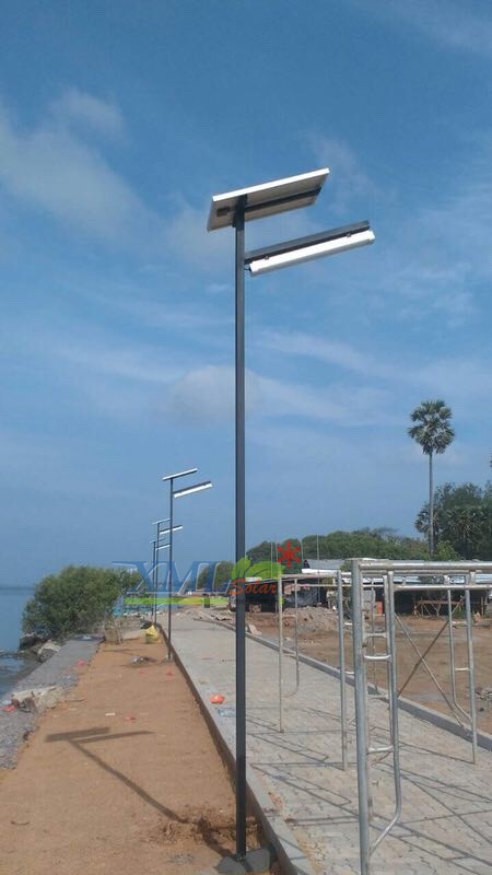 ชุดไฟหลอดยาวโซล่าเซลล์ 30 Watt Monocrystalline (แสง ขาว)