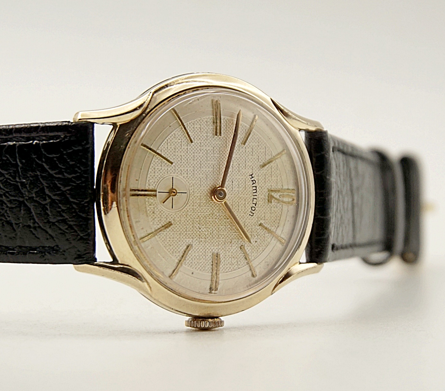 นาฬิกาเก่า HAMILTON ไขลานสองเข็มครึ่ง