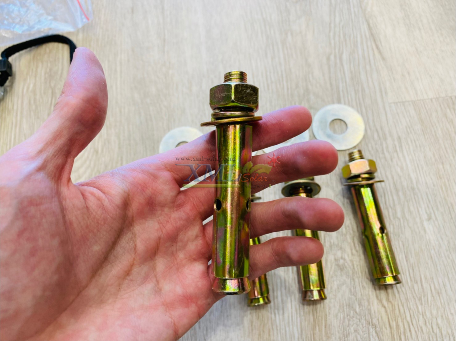 เสาไฟสนาม เหล็กพ่นสีดำ (ปลาย 3 นิ้ว)