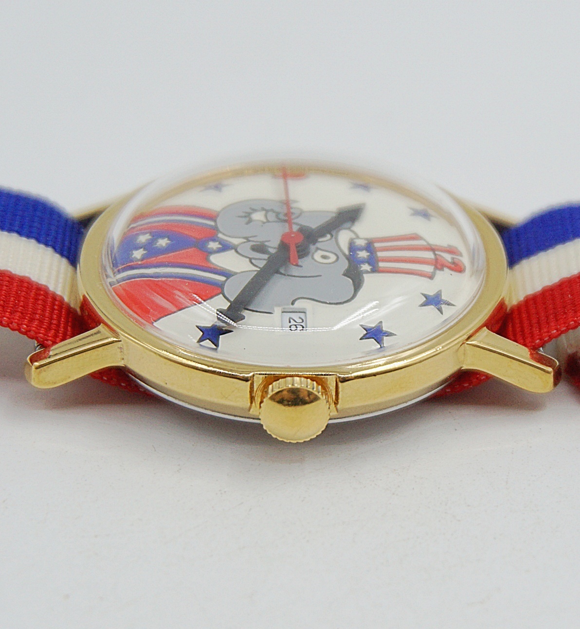 นาฬิกาเก่า REPUBLICAN ELEPHANT BY TIMEX ไขลาน