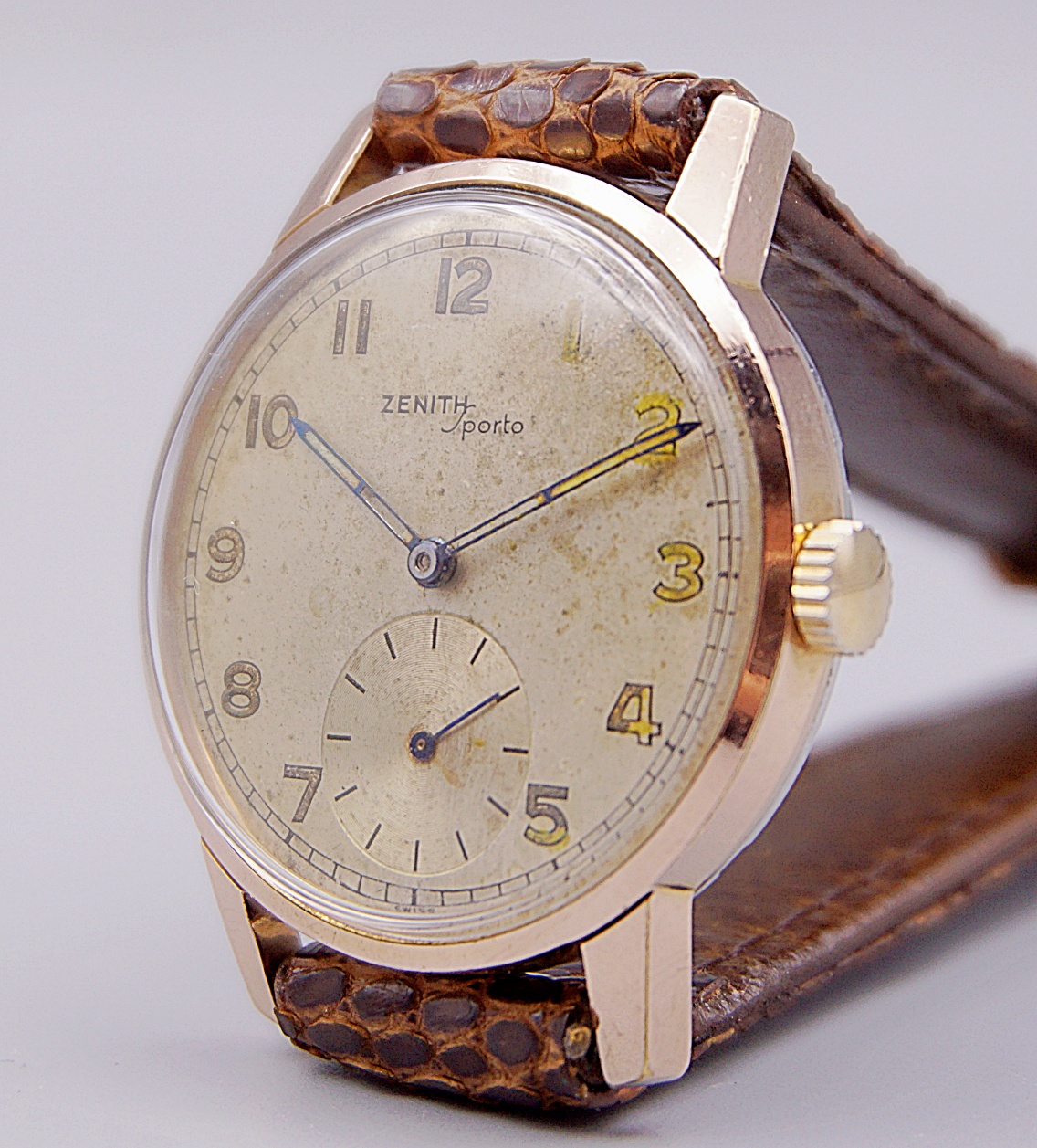 นาฬิกาเก่า ZENITH ไขลานสองเข็มครึ่ง