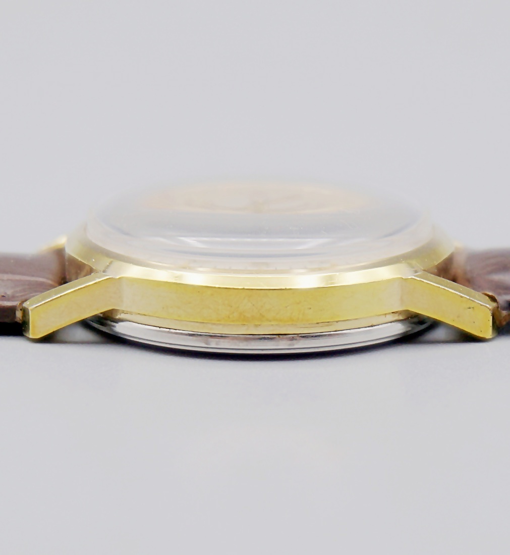 นาฬิกาเก่า WALTHAM ไขลาน