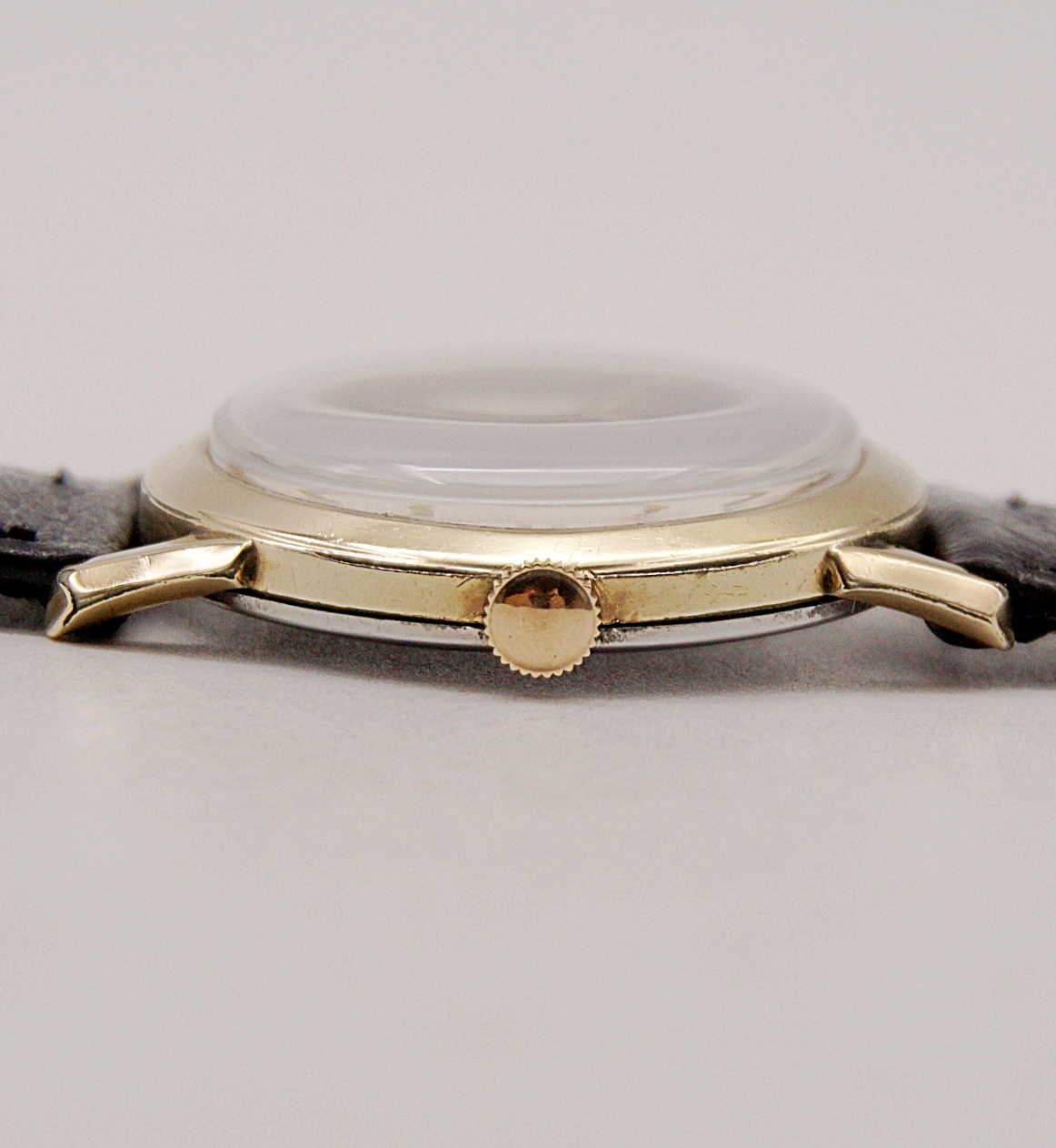 นาฬิกาเก่า WITTNAUER BY LONGINES ไขลานสองเข็มครึ่ง