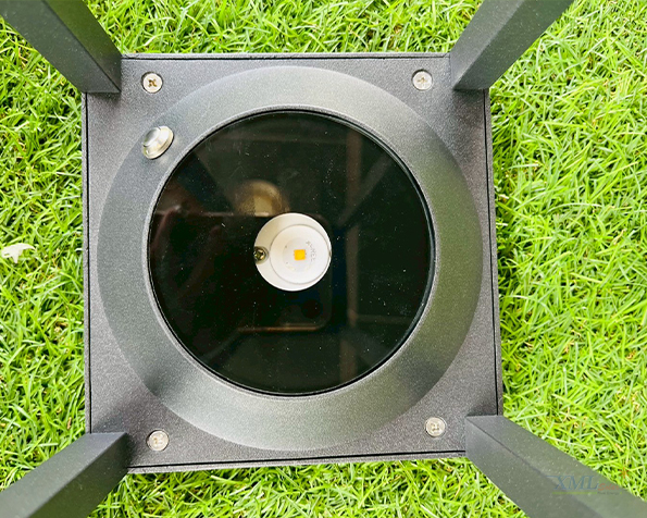 โคมไฟตั้งพื้นโซล่าเซลล์ สไตล์โมเดิร์น (อะลูมิเนียม) 60 CM (แสง:เหลืองวอมไวท์)