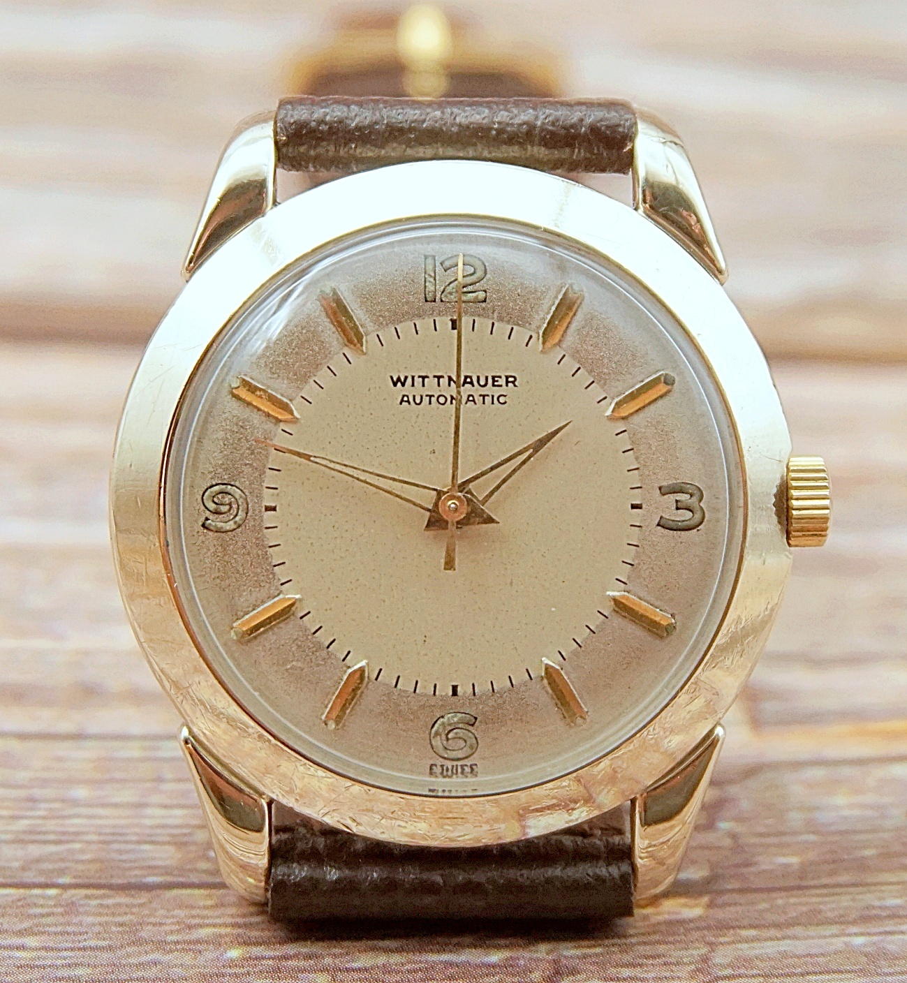 นาฬิกาเก่า WITTNAUER BY LONGINES ออโตเมติก