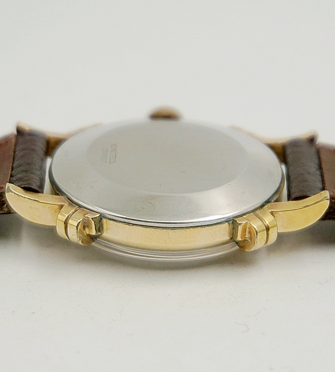 นาฬิกาเก่า BENRUS ไขลานสองเข็มครึ่ง พร้อมกล่อง