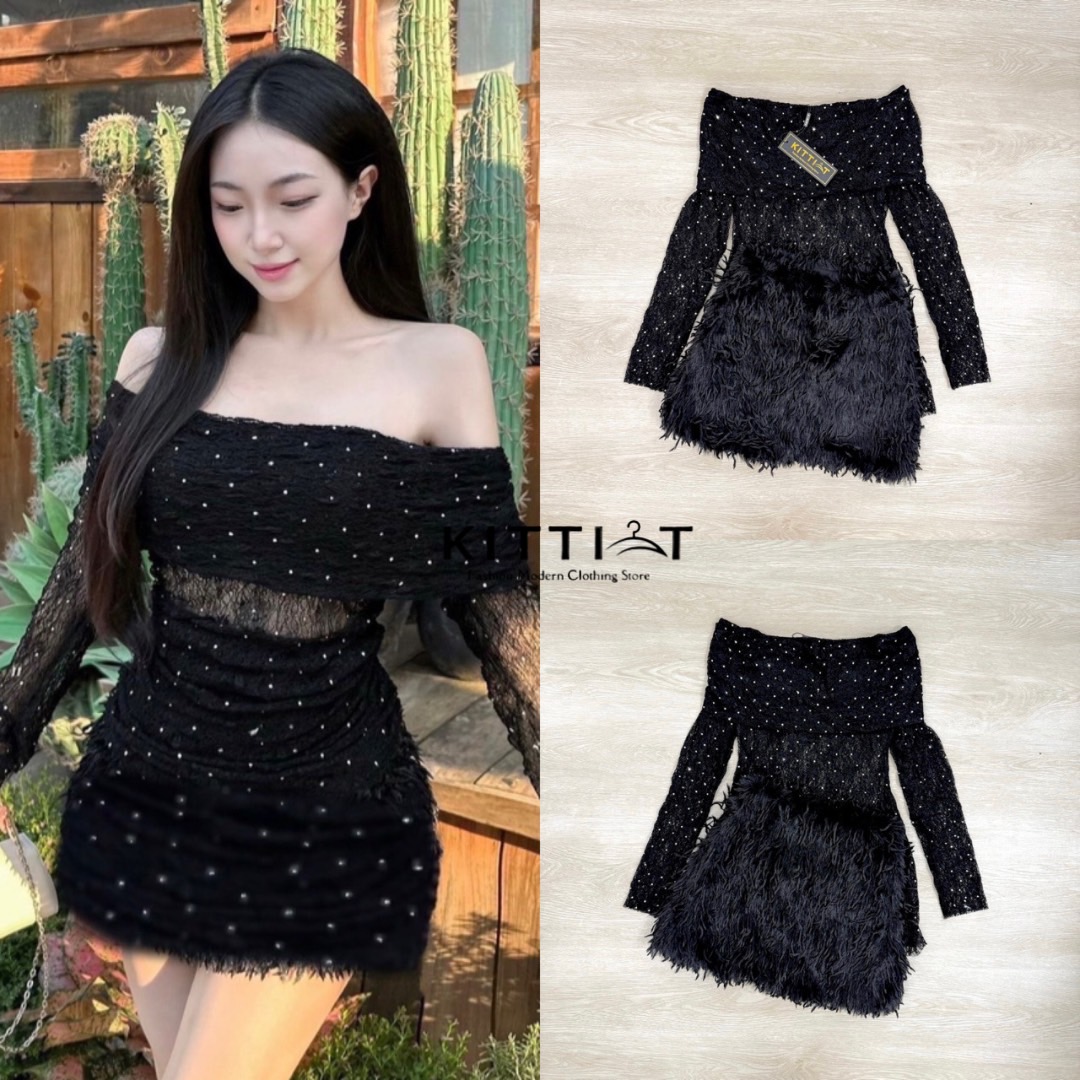 set2ชิ้น เสื้อแขนยาว+กระโปรง สาวกสายsexy แบบ ลุคแพง ต้องไม่พลาดชุดนี้ ตัวเสื้อมีเพชรติดตามตัว เป็นระยะๆ มีฟองน้ำเสริมหน้าอก ใส่เปิดไหล่,กระโปรงเอวสูง ผ้าขนนก มีความฟุ้งฟริ่งมาก ซิบหลัง ทรงสวยเนื้อผ้างานจริงสวยมาก ลูกไม้เนื้อนิ้ม ยืดได้ตามขนาดแขน ขนของกระโ