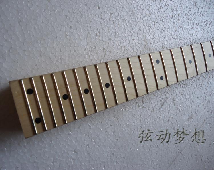 คอกีต้าร์ Ibanez