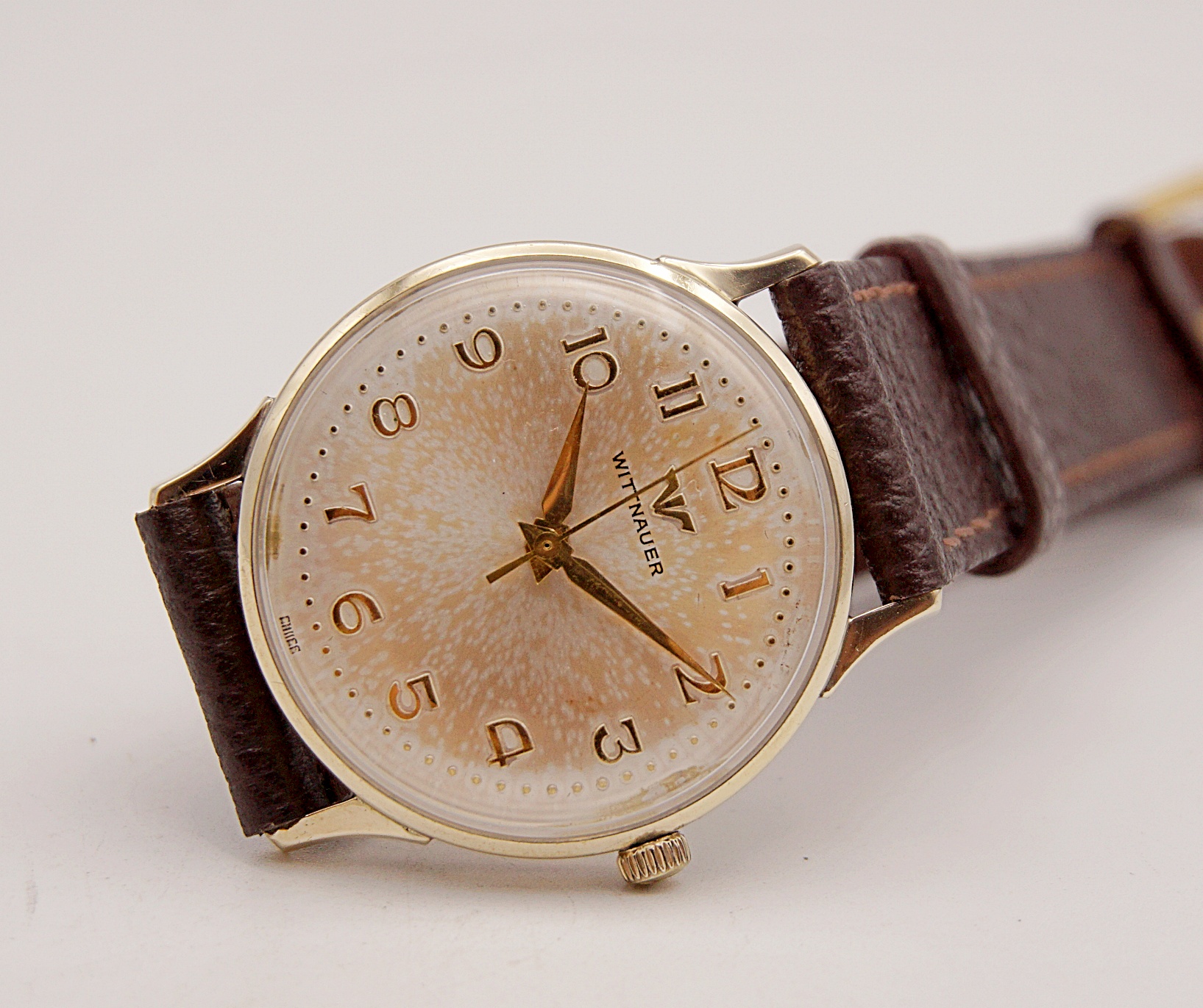 นาฬิกาเก่า WITTNAUER BY LONGINES ไขลาน