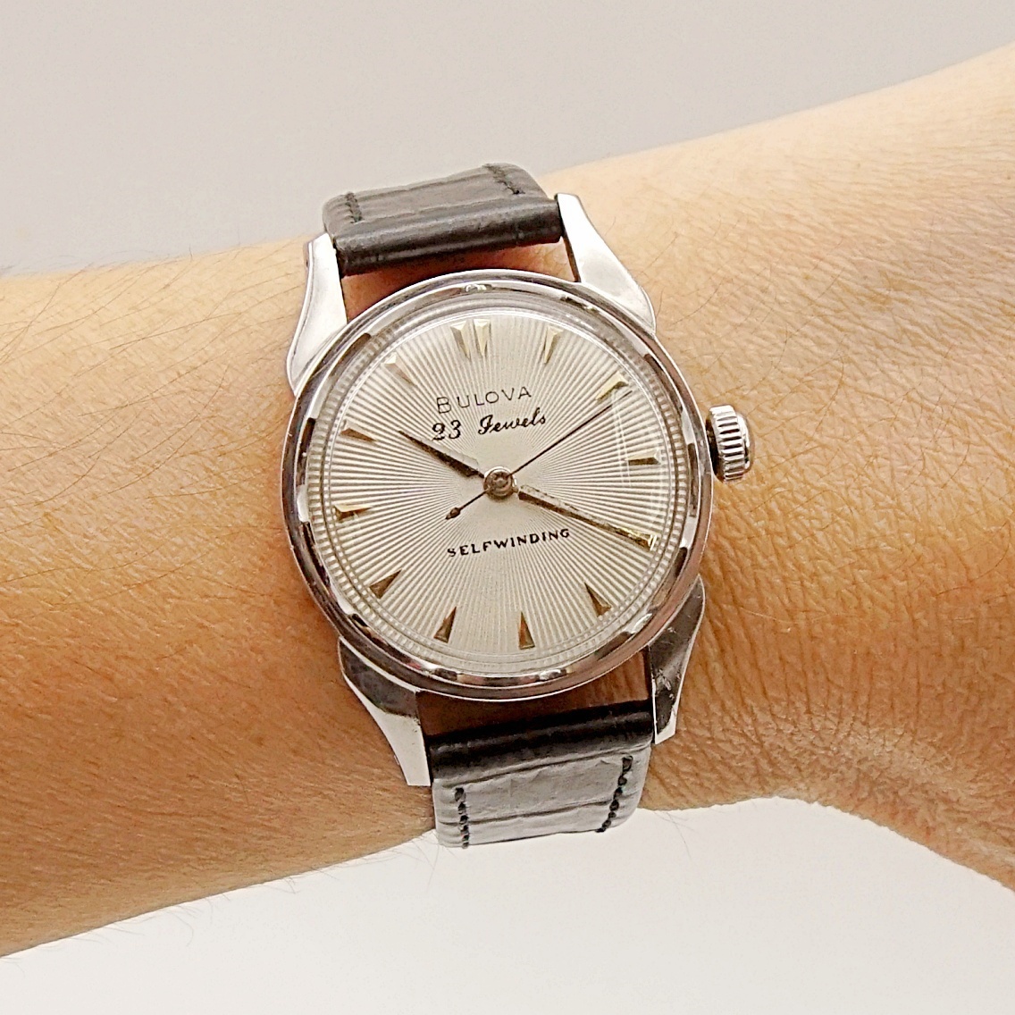 นาฬิกาเก่า BULOVA ออโตเมติก