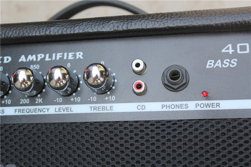 Bass Amplifier 40W. สำหรับฝึกซ้อม