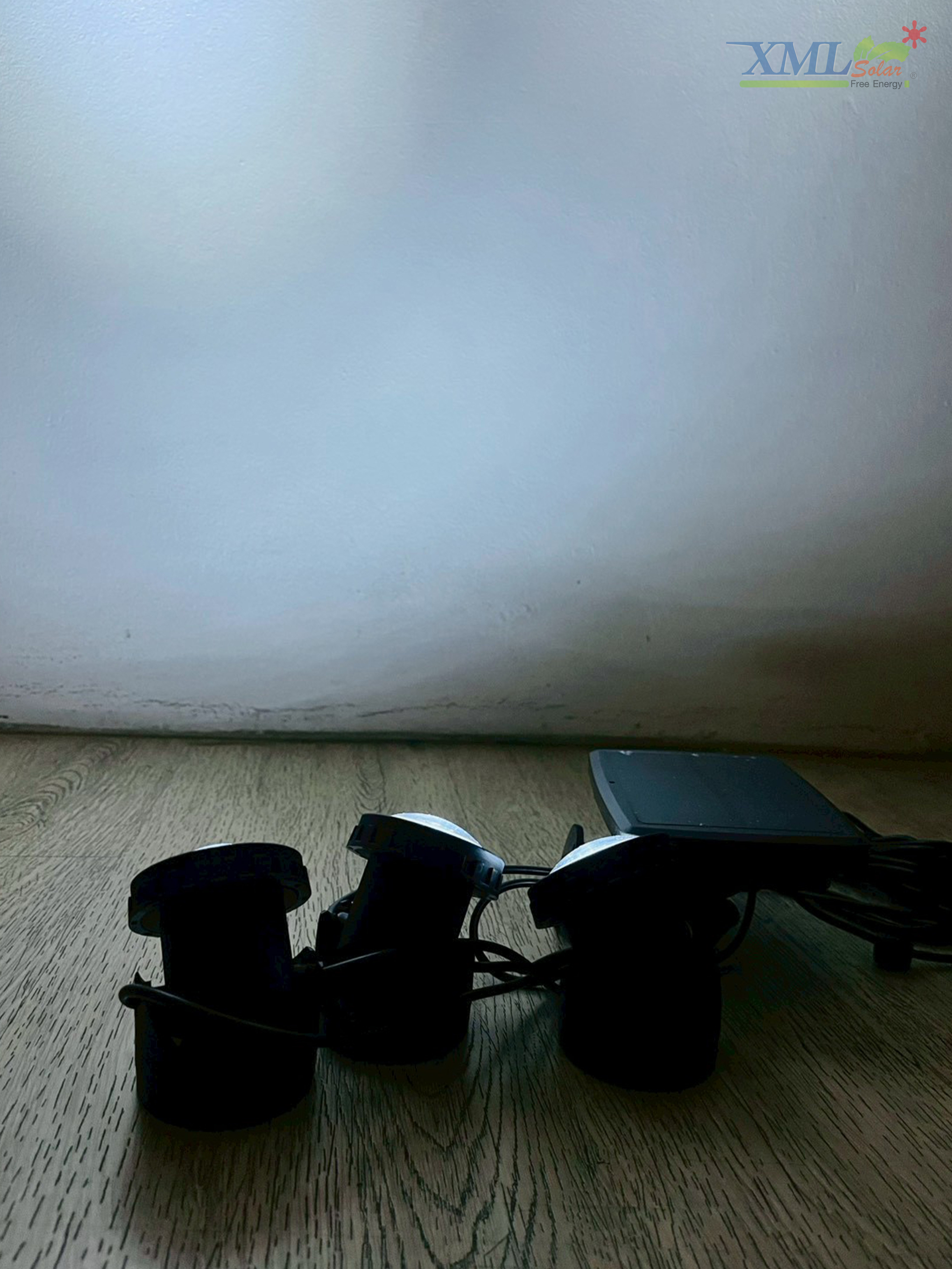 ไฟโซล่าเซลล์ส่องใต้น้ำ 18 LED รุ่น 3 หัว