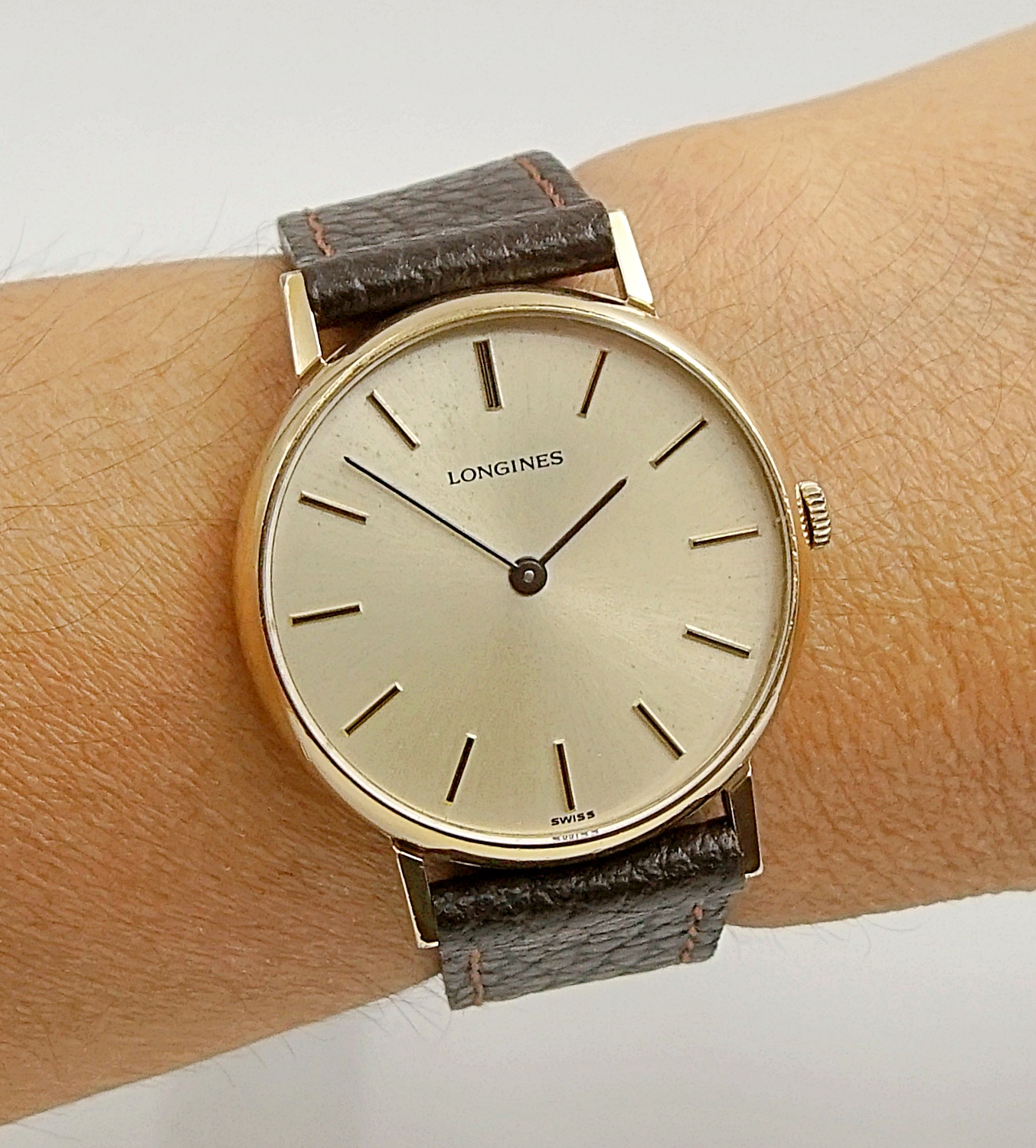 นาฬิกาเก่า LONGINES ไขลาน พร้อมกล่องเดิมเดิม