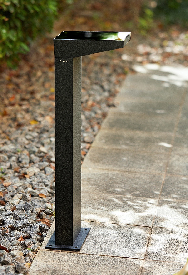 ไฟตั้งพื้นโซล่าเซลล์ ทรงงอ (แสง : เหลืองวอมไวท์)