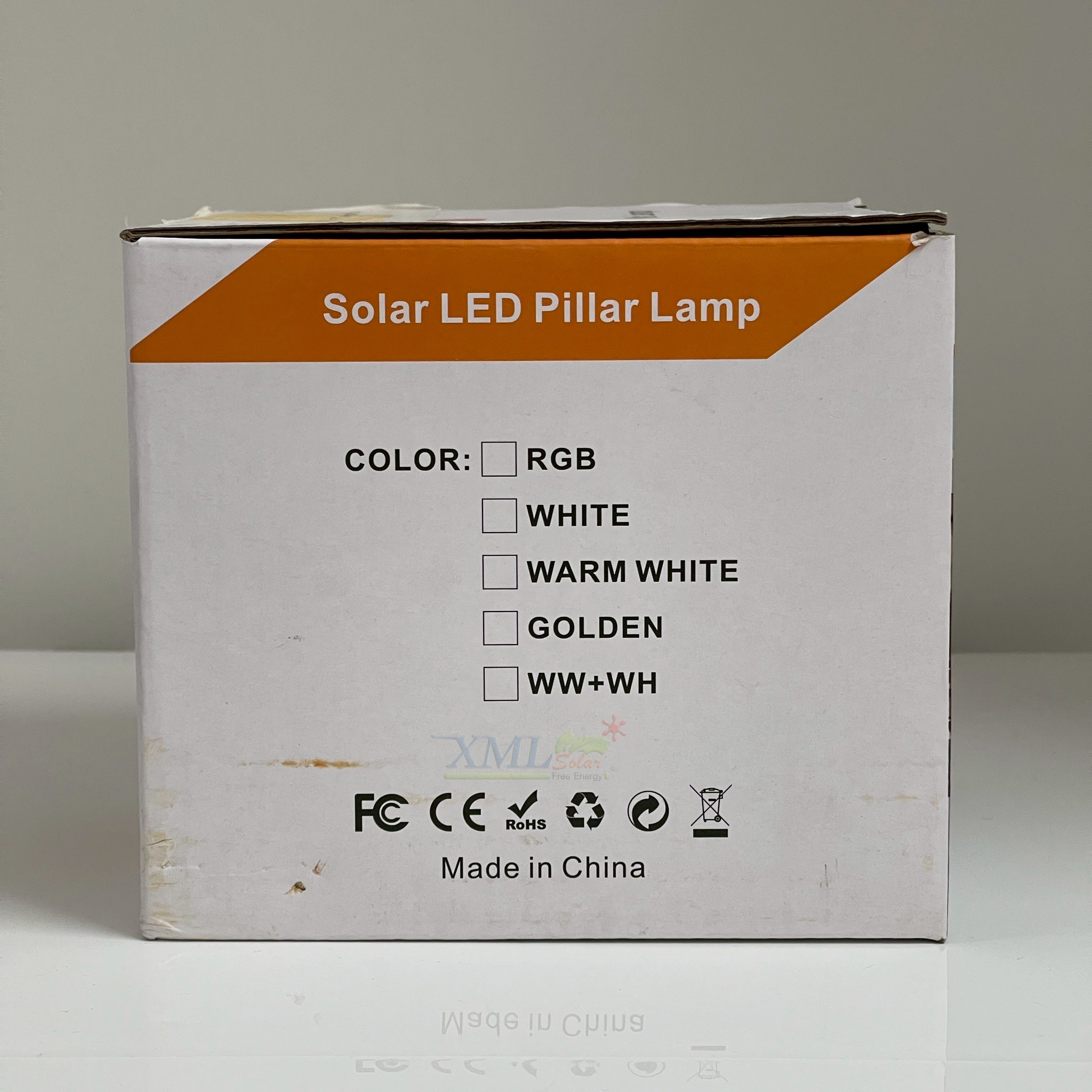 โคมไฟหัวเสาโซล่าเซลล์ Solar LED Pillar รุ่น LSXML-208 (เปิดได้ 3 แสง)