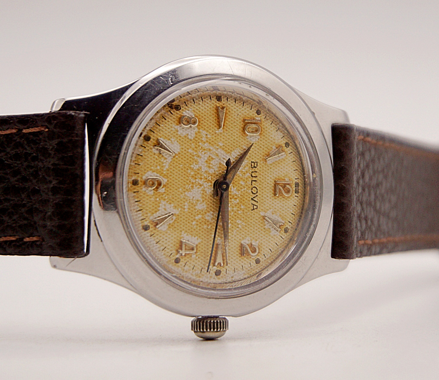 นาฬิกาเก่า BULOVA ไขลาน