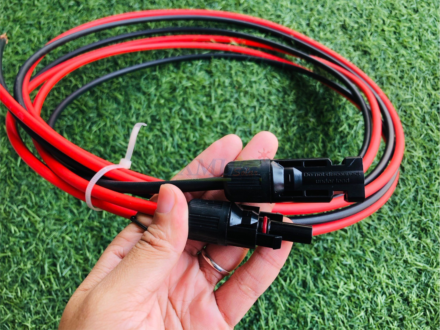 ปั๊ม DC 24 V (ปั๊มสีน้ำเงินเเดง) พร้อม เเผงโซล่าเซลล์ โค้งงอได้ 120W