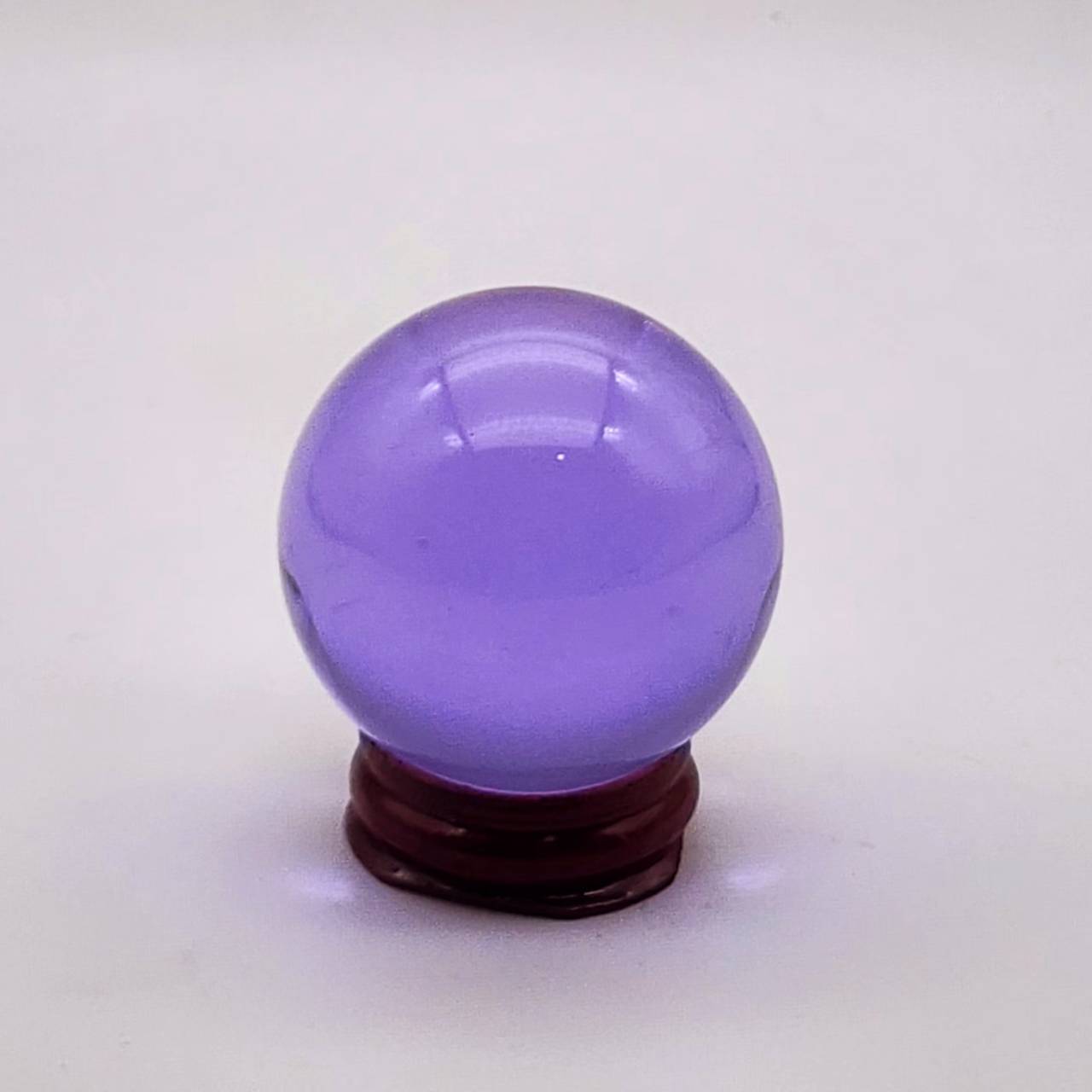 ลูกแก้วใส 4ซม. (1.57นิ้ว) ลูกแก้วแท้สีธรรมชาติ ไม่ลอกมี สีใส มี9สีให้เลือก บูชาดวงตาพญานาค ตกแต่งภายนอกได้ แช่น้ำได้