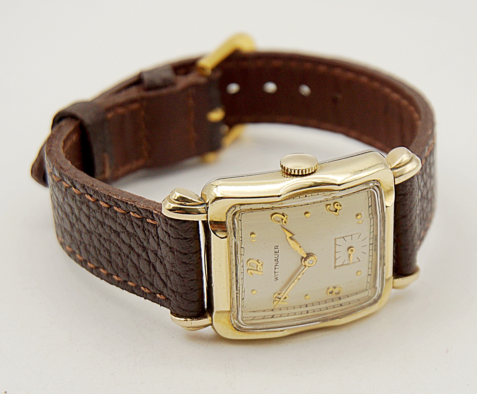 นาฬิกาเก่า WITTNAUER BY LONGINES ไขลานสองเข็มครึ่ง