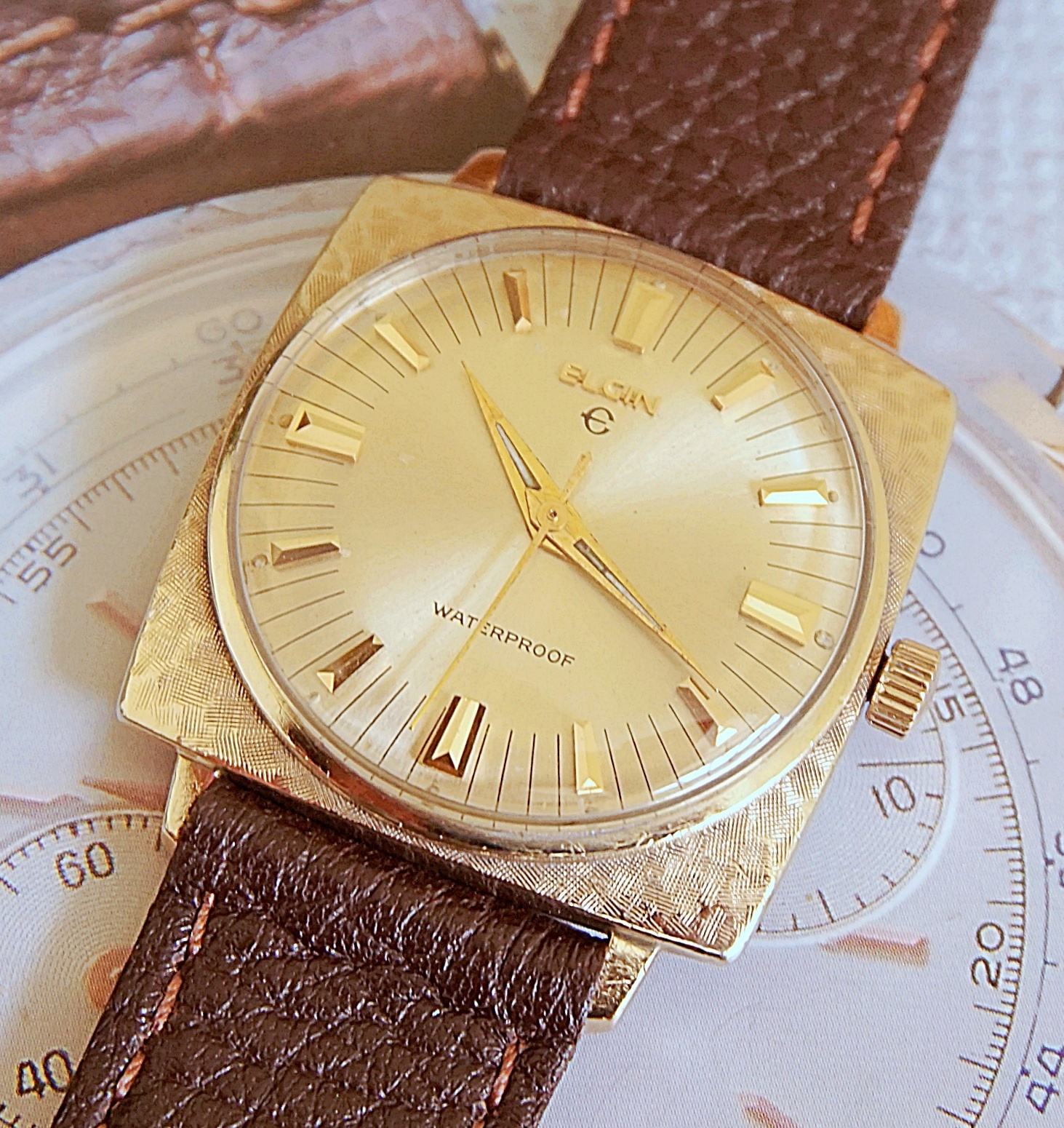 นาฬิกาเก่า ELGIN ไขลาน