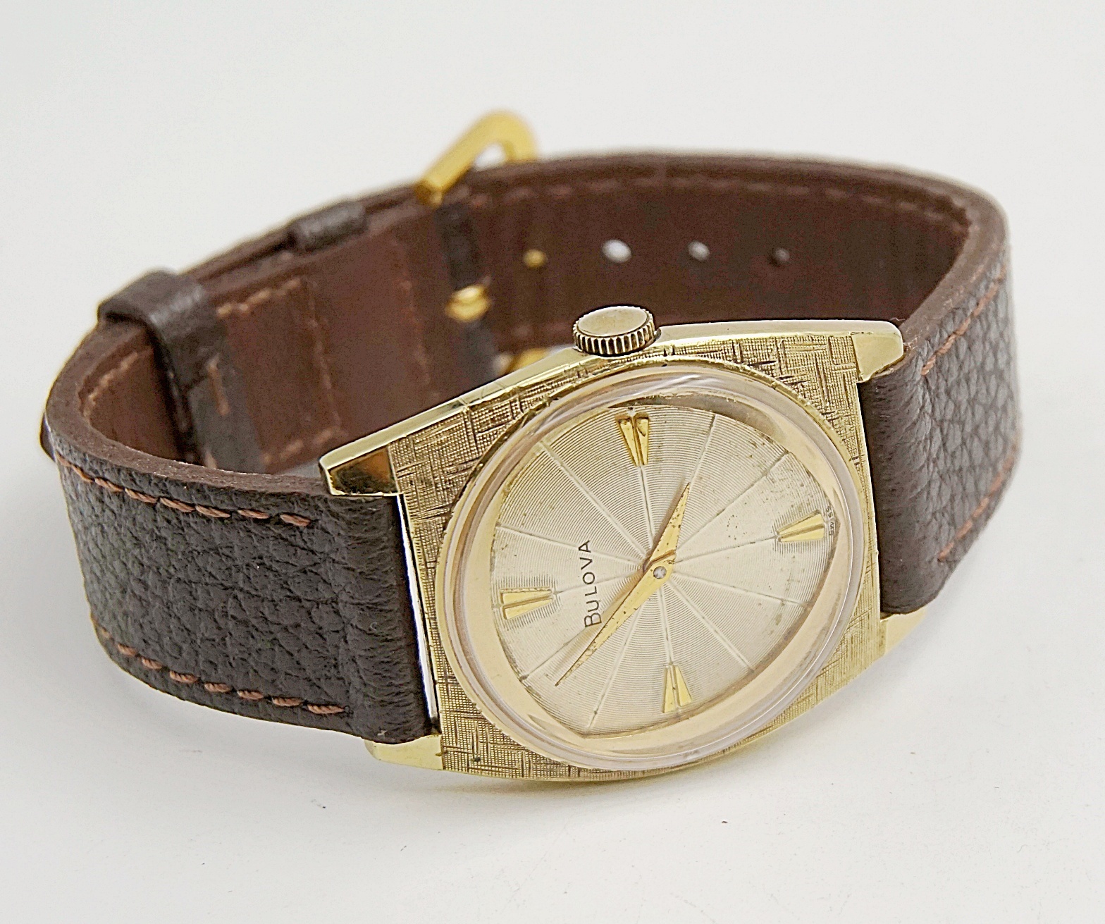 นาฬิกาเก่า BULOVA ไขลาน