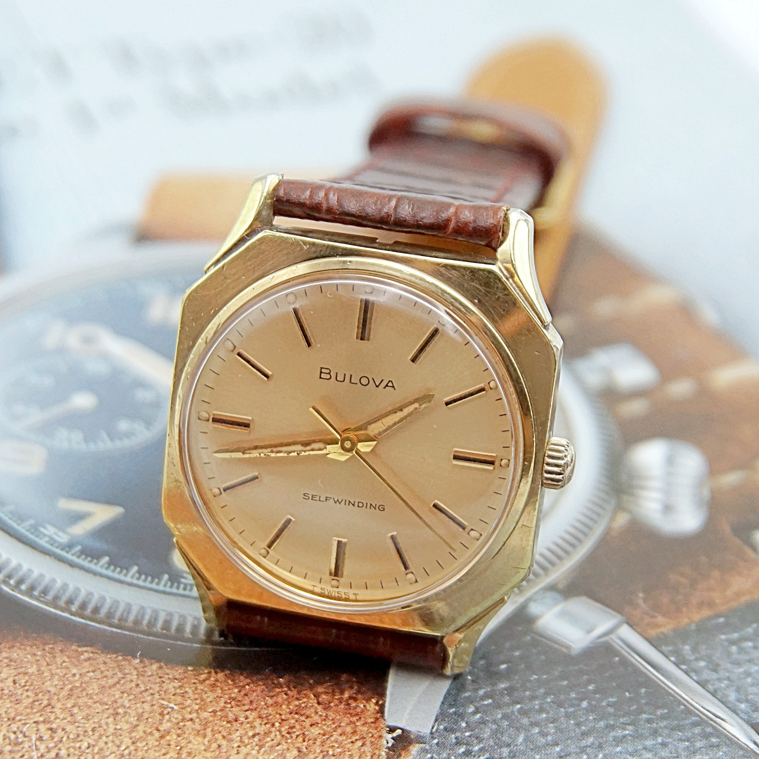 นาฬิกาเก่า BULOVA ออโตเมติก