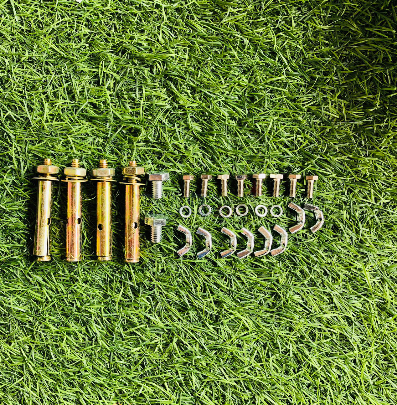 โคมไฟถนนโซล่าเซลล์ รุ่น Ultra แผงแยก 500 W. (แสง : ขาว)