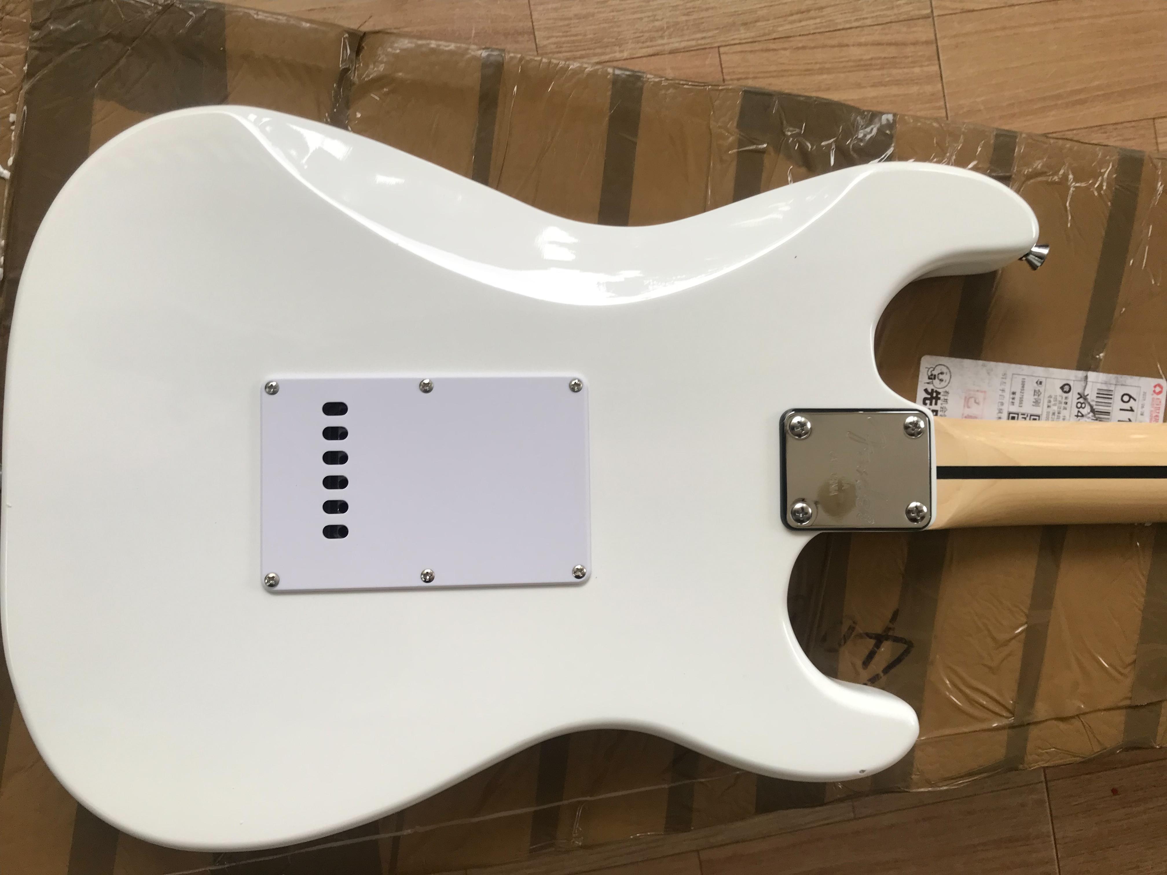 fenderStyle American Pro ซ้าย