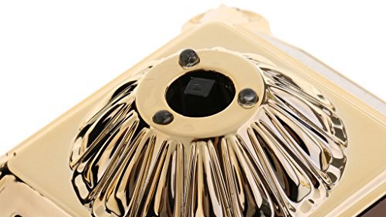 เเท่นโชว์สินค้าหมุนได้ พลังเเสงอาทิตย์ (รุ่น สีทอง)