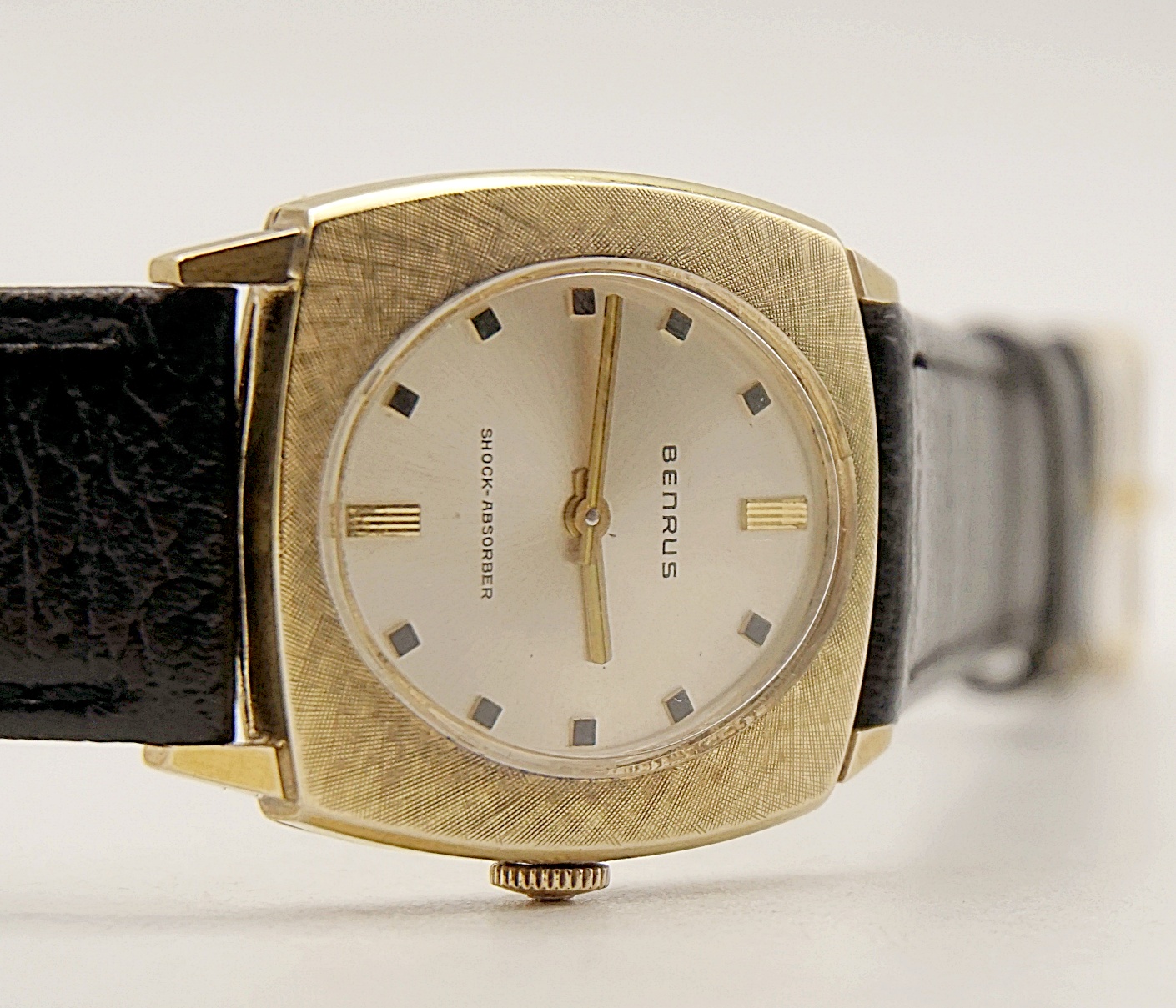 นาฬิกาเก่า BENRUS ไขลาน