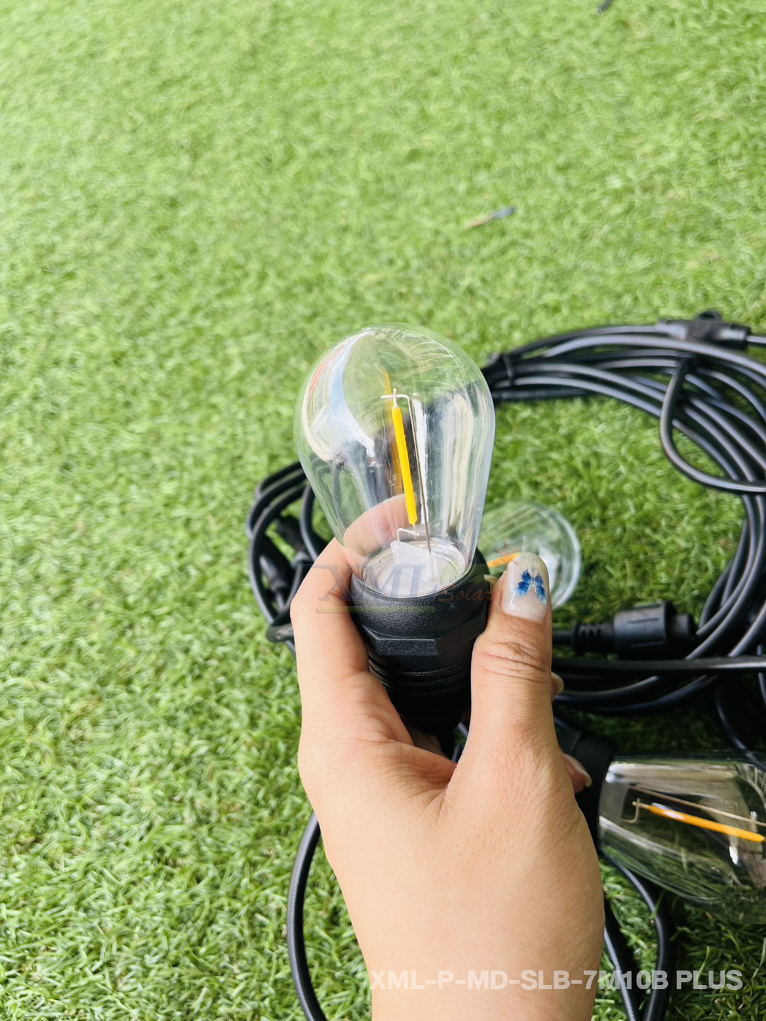 ไฟกระพริบโซล่าเซลล์ หลอดไส้ทรงรี 7/10/20 หลอด รุ่น MD-SLB (เเสง : เหลืองวอมไวท์)