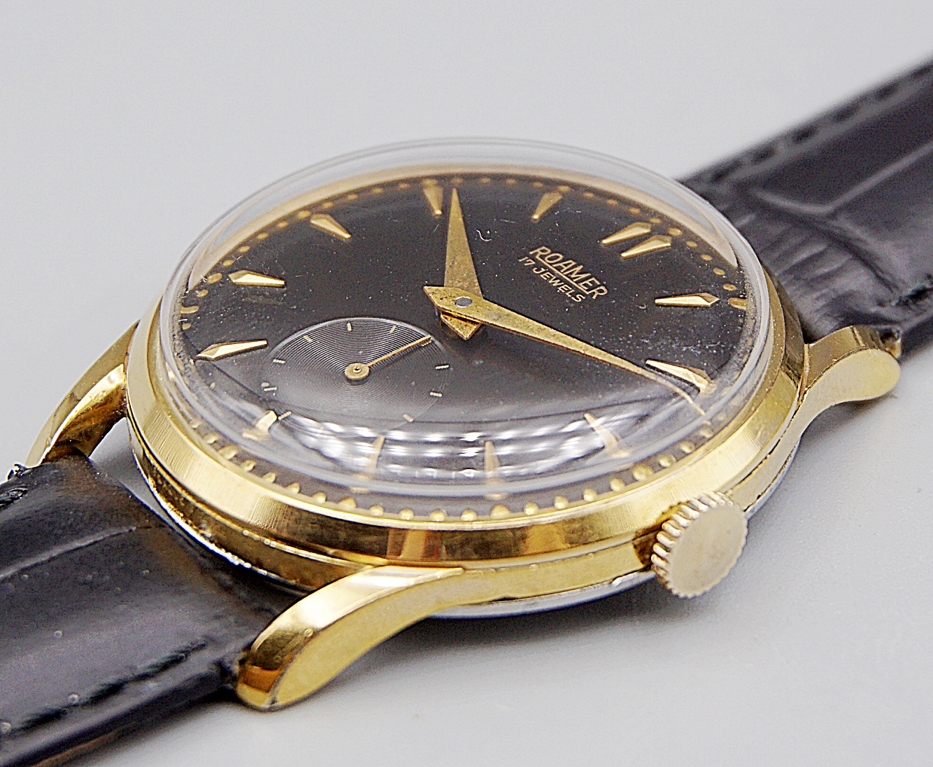 นาฬิกาเก่า ROAMER ไขลานสองเข็มครึ่ง