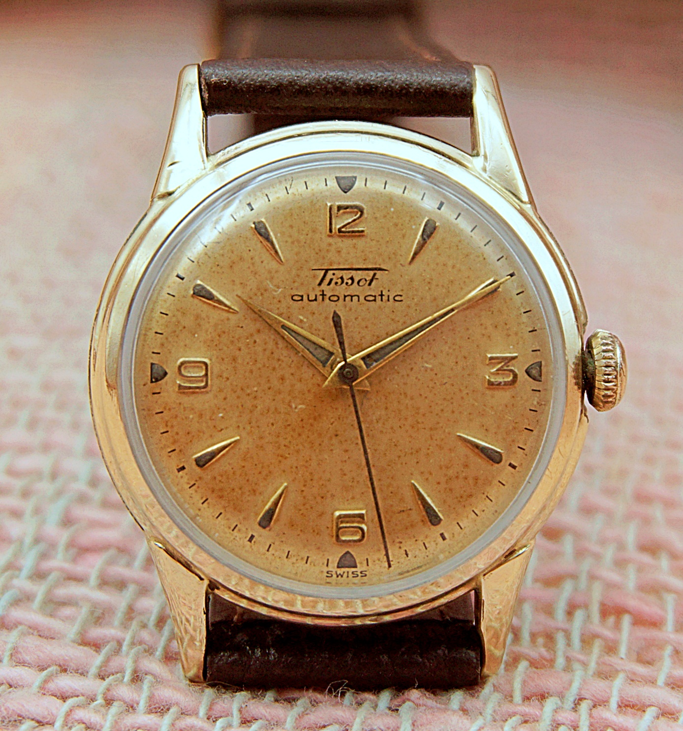 นาฬิกาเก่า TISSOT ออโตเมติกครึ่งรอบ