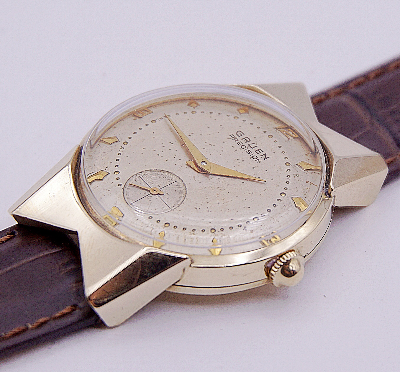 นาฬิกาเก่า GRUEN ไขลานสองเข็มครึ่ง