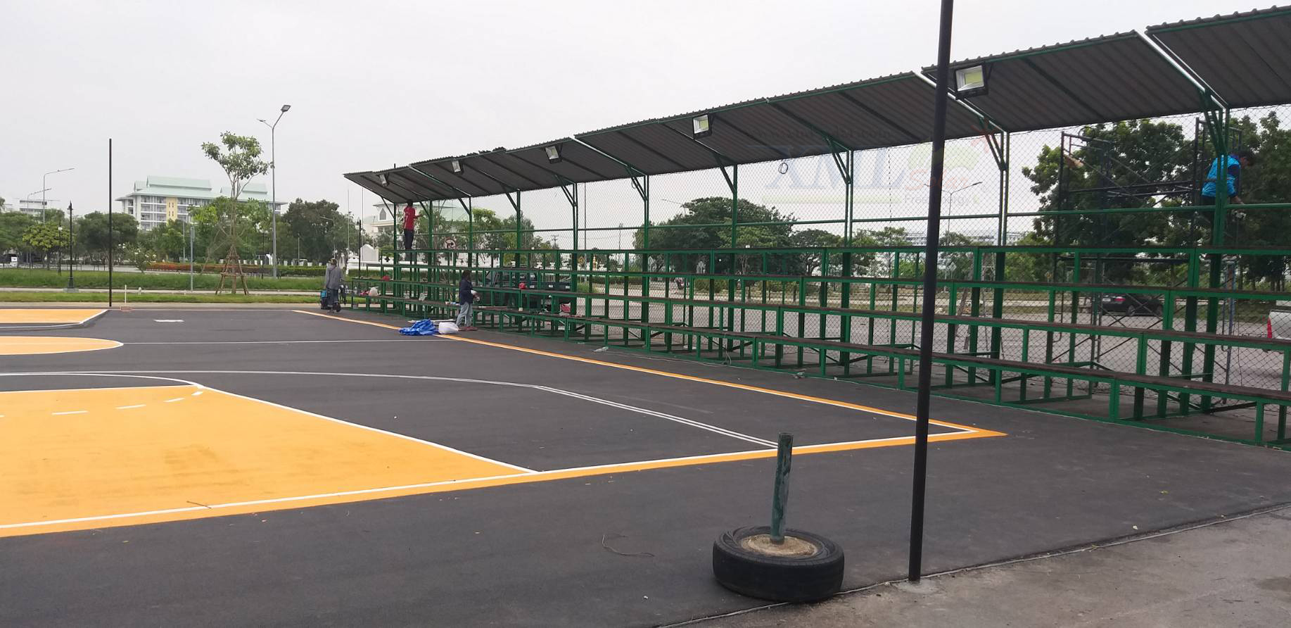 สปอร์ตไลท์โซล่าเซลล์ 1000 W. รุ่นใหม่ JD81000L (แสง : ขาว)